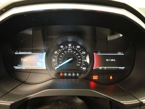 Used 2017 Ford Edge Titanium w/ Equipment Group 301A AWD/4WD image 31