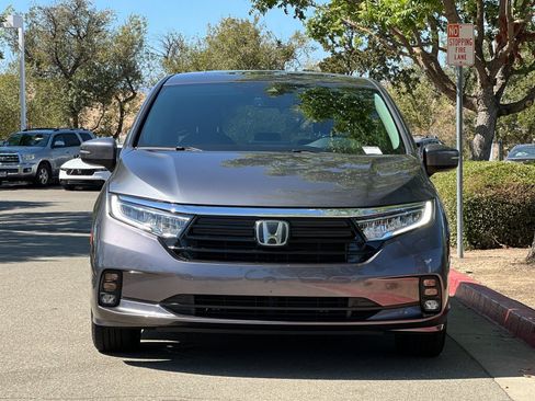 Used 2023 Honda Odyssey EX-L image 9