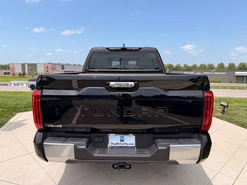 Used 2025 Toyota Tundra Limited AWD/4WD image 8