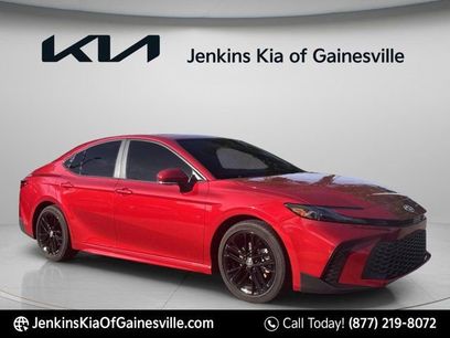 Used 2025 Toyota Camry SE w/ Multimedia Upgrade Package