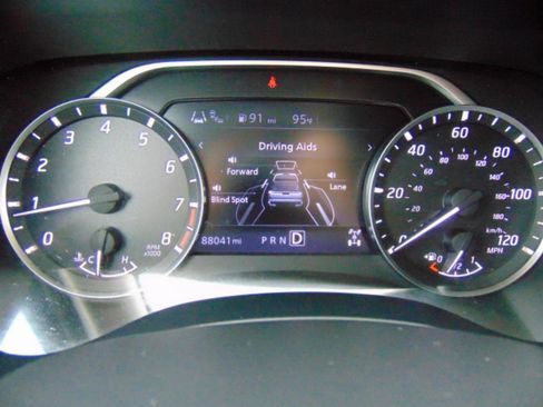 Used 2022 Nissan Frontier SV AWD/4WD image 39