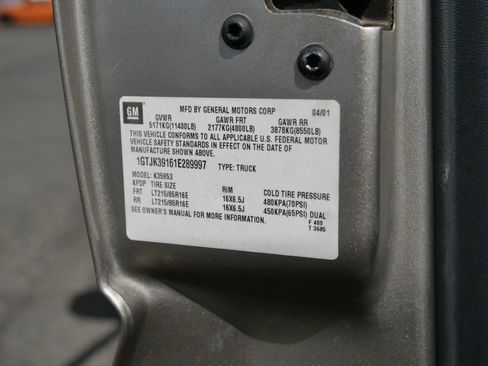 Used 2001 GMC Sierra 3500 4x4 Extended Cab image 36