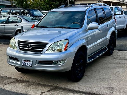 Used 2006 Lexus GX 470 image 9