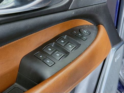 Used 2020 Cadillac Escalade Luxury image 22