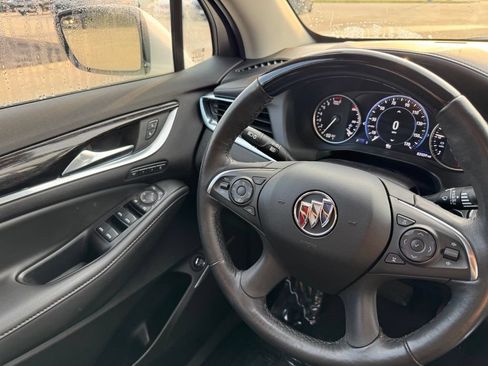 Used 2021 Buick Enclave Avenir w/ Avenir Technology Package AWD/4WD image 20