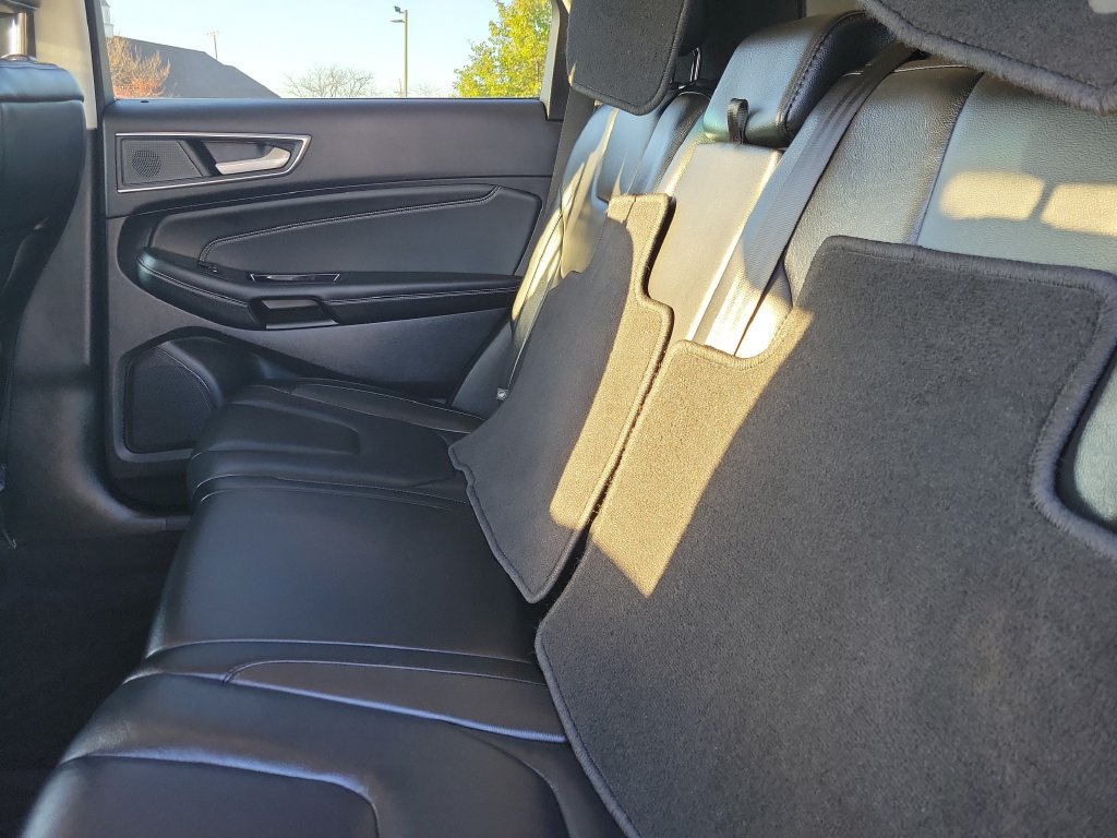 Certified 2020 Ford Edge Titanium AWD/4WD image 11