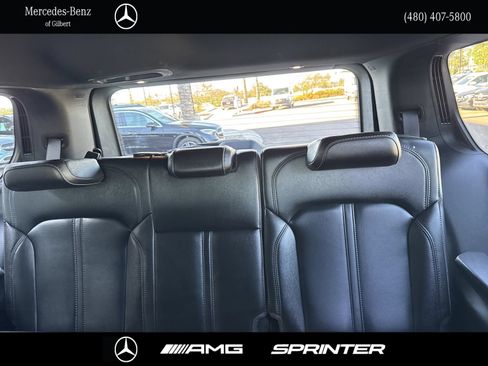 Used 2023 Jeep Wagoneer 4WD w/ Convenience Group I image 24
