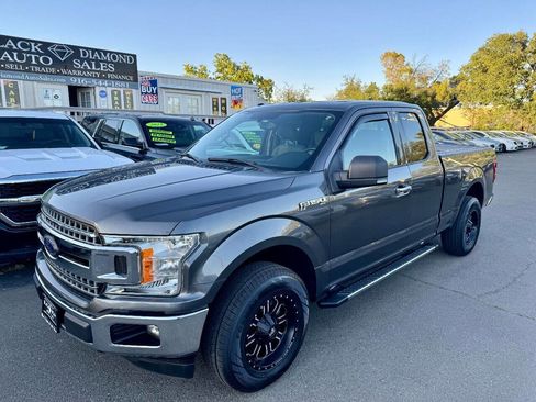 Used 2018 Ford F150 XLT w/ Equipment Group 302A Luxury image 5