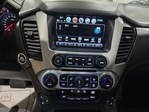 Used 2019 GMC Yukon XL SLT w/ Open Road Package AWD/4WD image 42
