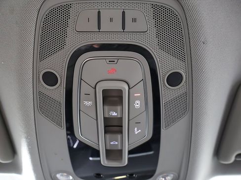 Used 2018 Audi Q5 2.0T Premium Plus w/ Premium Plus Package image 57