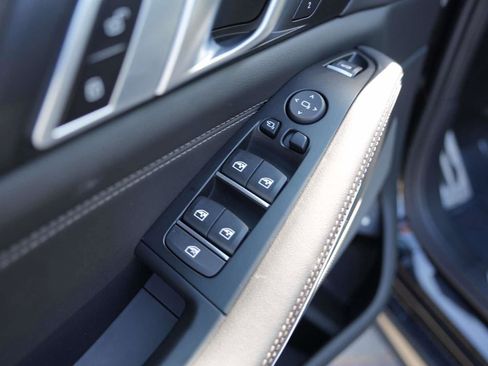 Certified 2023 BMW X5 xDrive45e w/ M Sport Package image 13