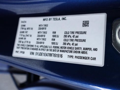 Used 2024 Tesla Model 3 Long Range RWD image 35