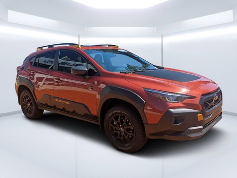 Certified 2025 Subaru Crosstrek 2.5i Wilderness w/ Wilderness Package AWD/4WD image 1