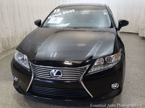 Used 2015 Lexus ES 350 w/ Luxury Package FWD image 5