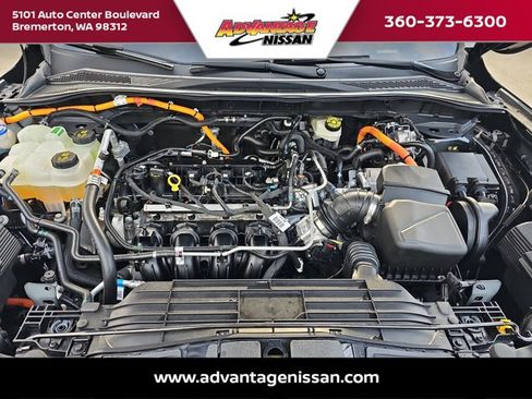 Used 2021 Ford Escape SE image 21