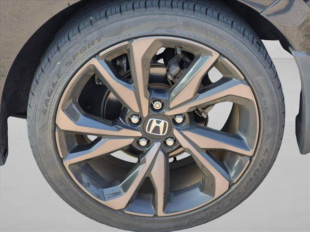 Used 2019 Honda Civic Sport image 10