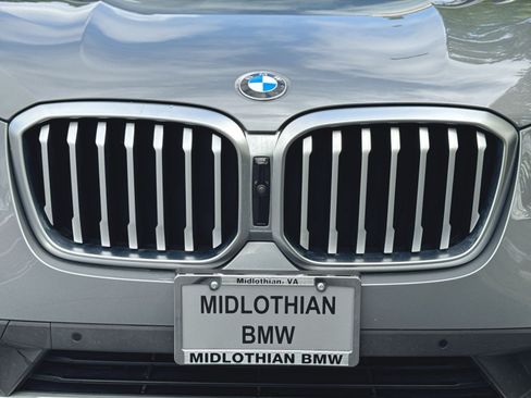 Used 2024 BMW X3 xDrive30i w/ Premium Package w/ZPA AWD/4WD image 4