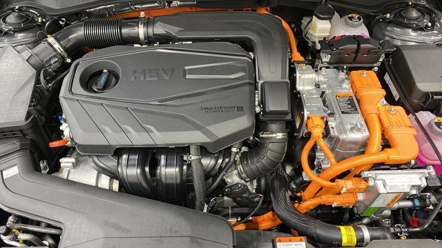New 2026 Hyundai Sonata Limited FWD image 28