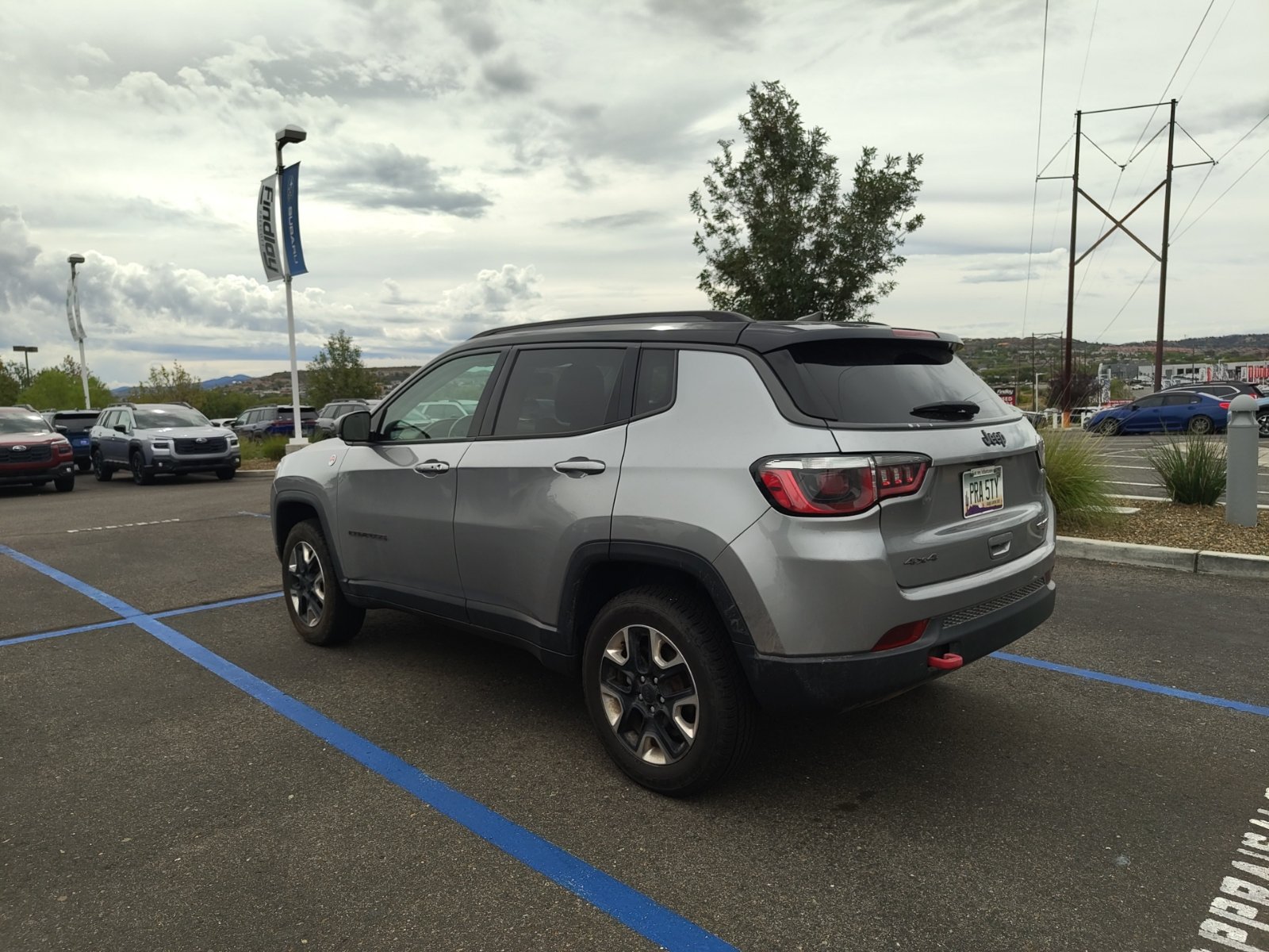 Used 2018 Jeep Compass Trailhawk w/ Navigation Group AWD/4WD image 2