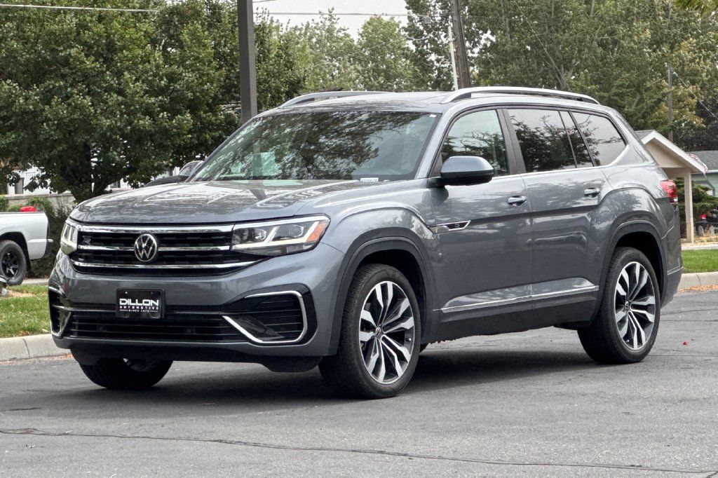 Used 2021 Volkswagen Atlas SEL R-Line AWD/4WD image 11