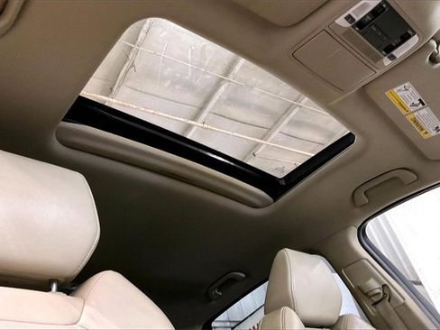 Used 2017 Acura MDX SH-AWD image 22