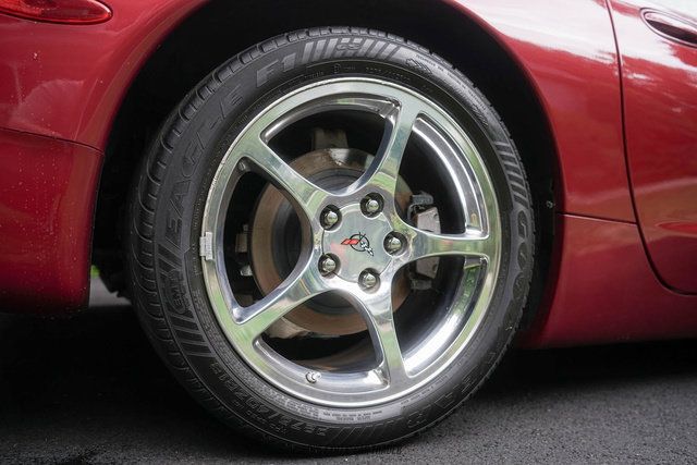 Used 2004 Chevrolet Corvette Convertible w/ Preferred Equipment Group RWD image 75