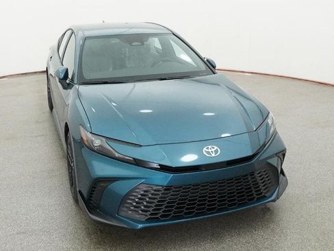 New 2026 Toyota Camry SE FWD image 23