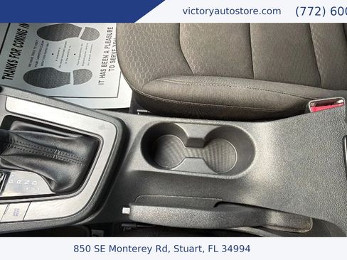 Used 2019 Hyundai Elantra SE w/ Cargo Package image 24