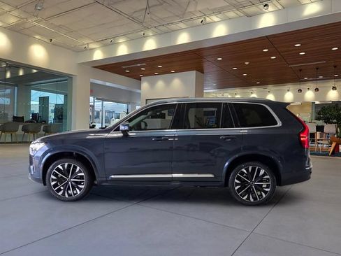 New 2026 Volvo XC90 B6 Ultra w/ Protection Package AWD/4WD image 2