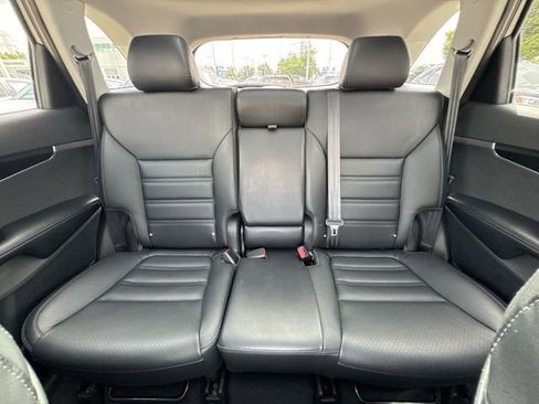 Used 2020 Kia Sorento EX AWD/4WD image 26