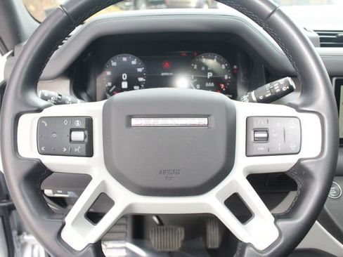 Used 2024 Land Rover Defender 110 S image 16