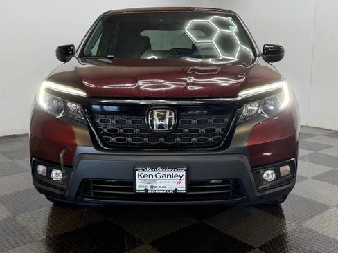 Used 2019 Honda Passport Sport image 3