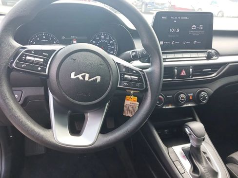 Used 2024 Kia Forte LXS FWD image 6