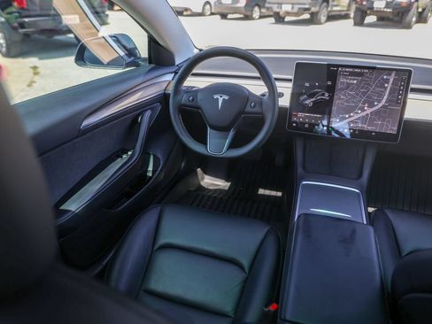 Used 2021 Tesla Model 3 Standard Range Plus RWD image 23
