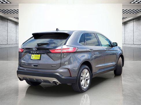 Used 2023 Ford Edge Titanium AWD/4WD image 7