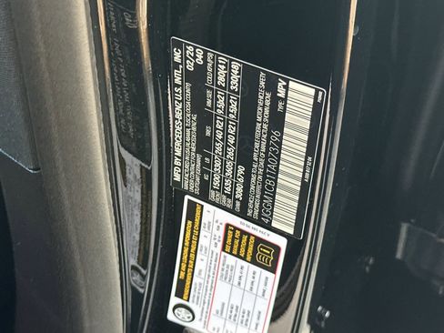 Used 2026 Mercedes-Benz EQE 320 4MATIC SUV image 18