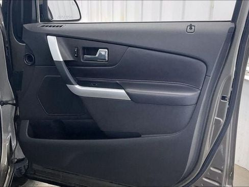Used 2013 Ford Edge Limited AWD/4WD image 22