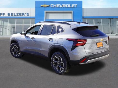 New 2026 Chevrolet Trax LT w/ Driver Confidence Package image 5