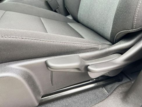 Used 2025 Chevrolet Colorado Trail Boss image 13