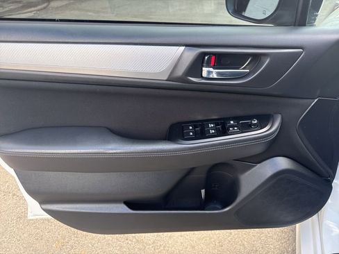 Used 2018 Subaru Legacy 2.5i Premium AWD/4WD image 19