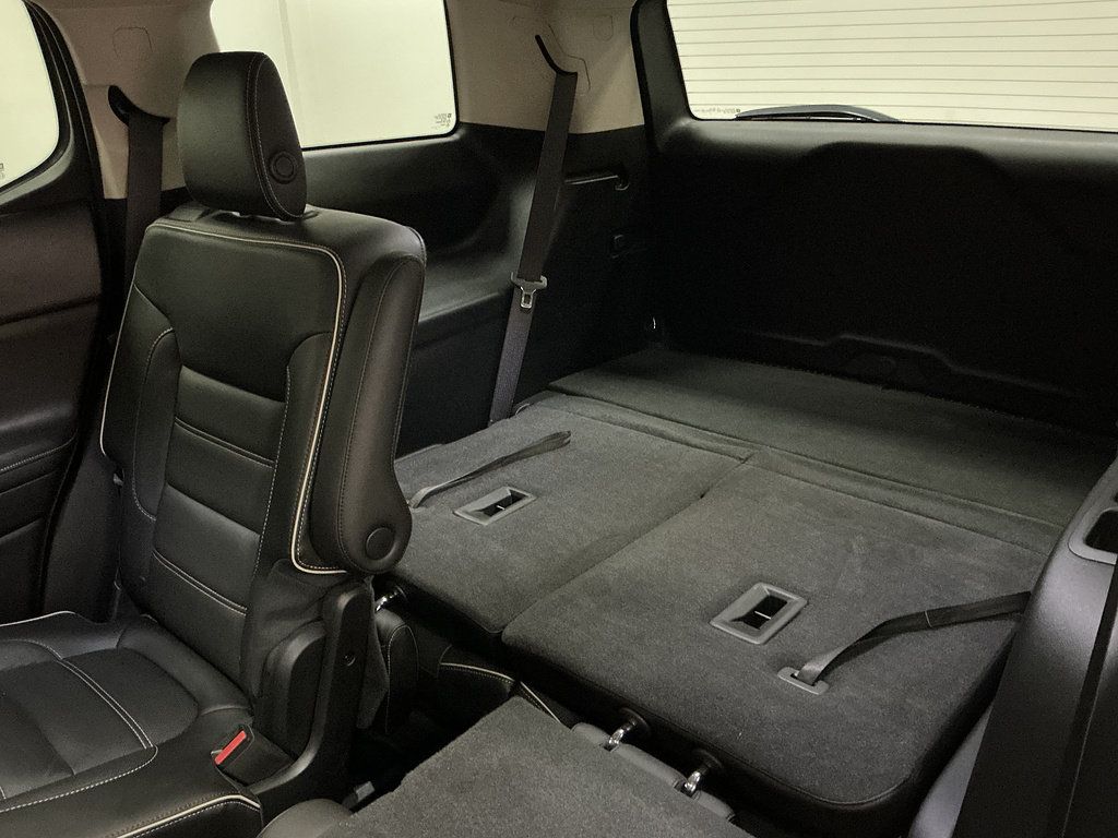 Used 2018 GMC Acadia Denali AWD/4WD image 21