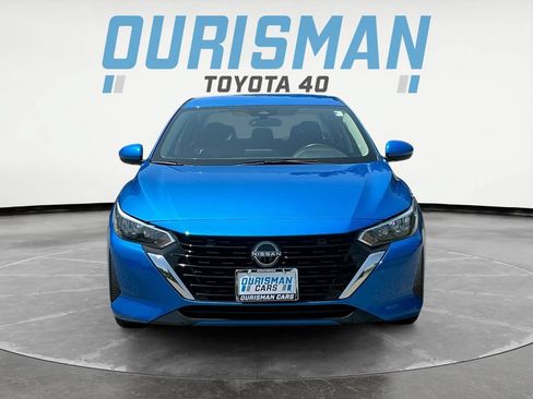 Used 2024 Nissan Sentra SV FWD image 2