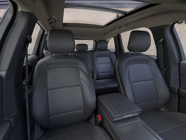 New 2026 Lincoln Nautilus Reserve AWD/4WD image 10