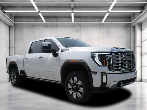 Certified 2024 GMC Sierra 2500 Denali w/ Denali Reserve Package AWD/4WD image 1