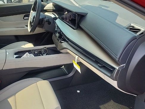 Used 2025 Nissan Murano SL w/ Cargo Package image 32