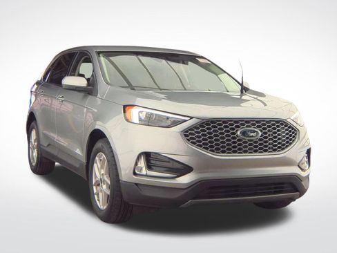 Certified 2023 Ford Edge SEL w/ Convenience Package AWD/4WD image 7