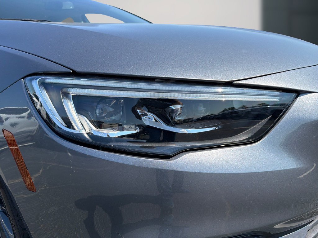 Certified 2020 Buick Regal Essence FWD image 11