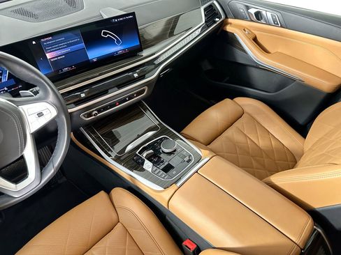 Certified 2023 BMW X7 xDrive40i image 24