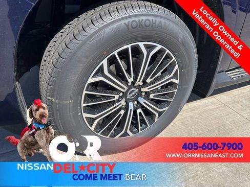 New 2025 Nissan Armada SL w/ Captain's Chari Seat Package RWD image 9