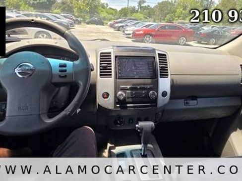 Used 2012 Nissan Frontier SV AWD/4WD image 37